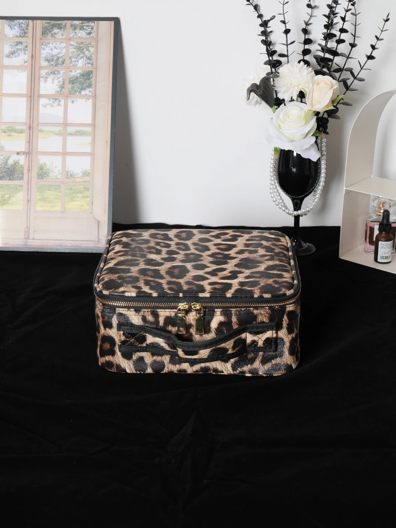 Leopard Cosmetic Bag with Mirror and 3 Color Dimmable LED Lights