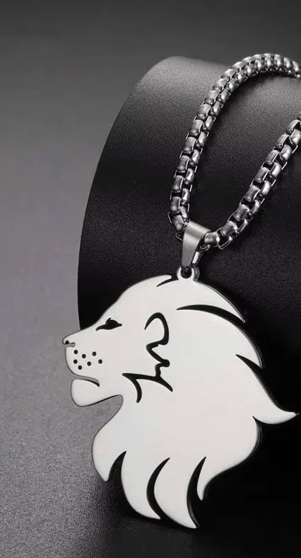 Lion Pride Necklace, Gold or Silver