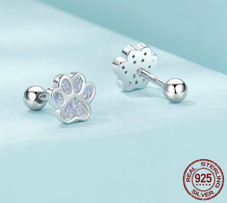 Cat Paw Stud Earrings