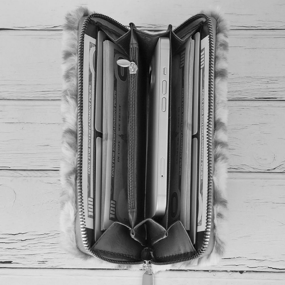 Snow Leopard Luxe Plush Wallet – Fashionable Card Holder with Extra Storage