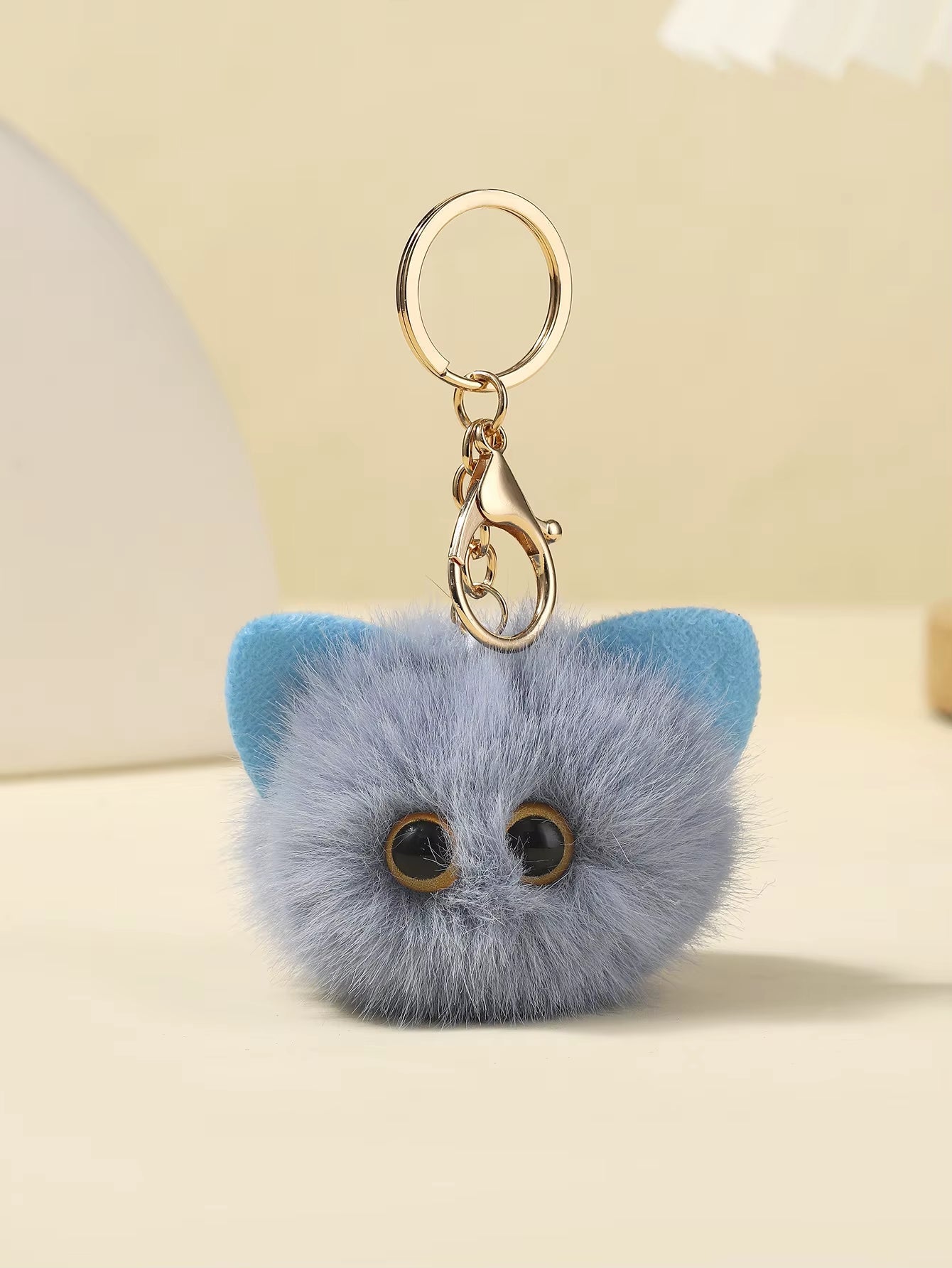 Trendy Plush Cat Keychain: Many Colors!