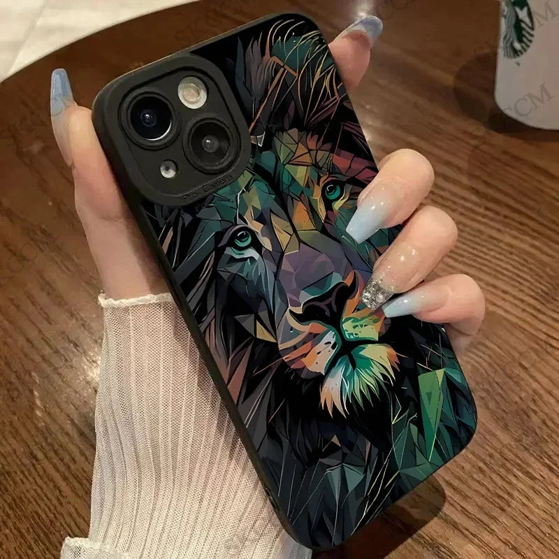 Fierce Lion Pattern Phone Case