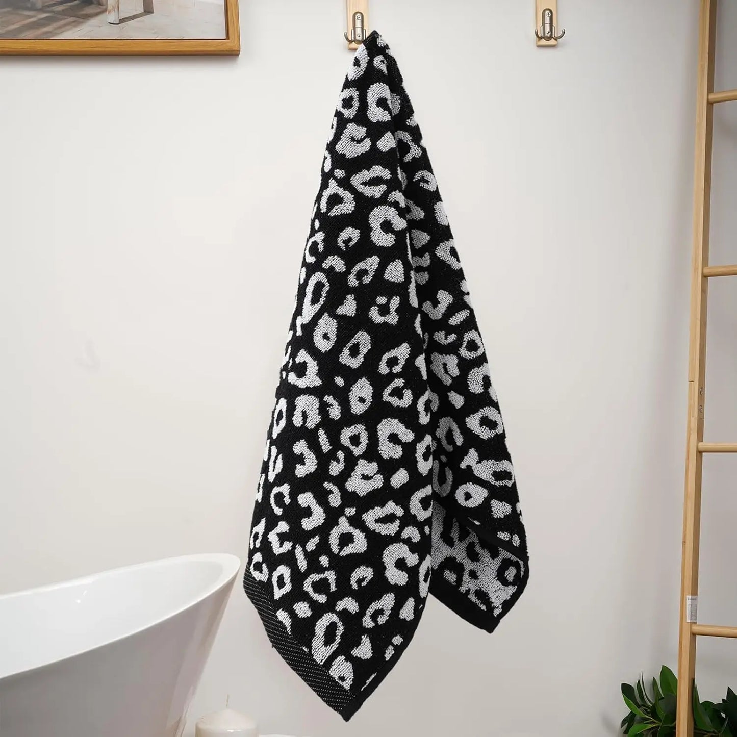 Stylish 2-Pack Snow Leopard Print Hand Towels with Reversible Design