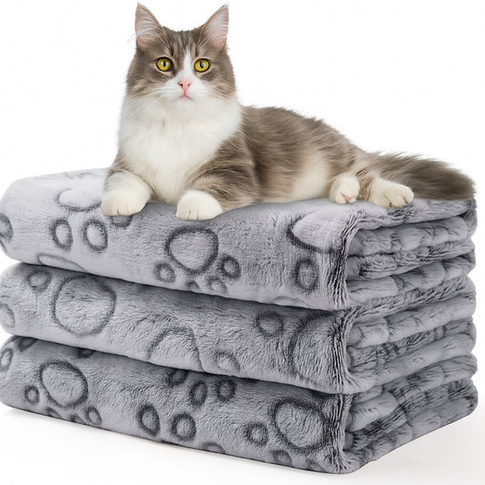 1 Pack of 3 Stylish Paw Blankets for your Pet
