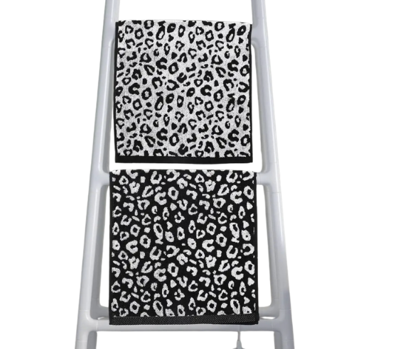 Stylish 2-Pack Snow Leopard Print Hand Towels with Reversible Design