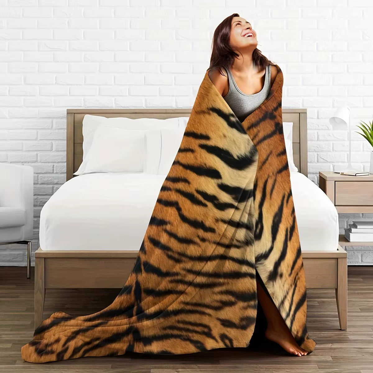 Chic Tiger Throw Blanket