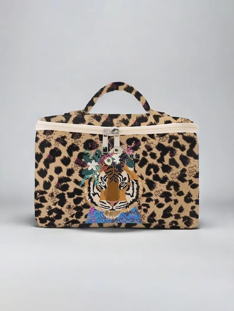 Travel-Ready Tiger Cosmetic Bag - Stylish & Practical