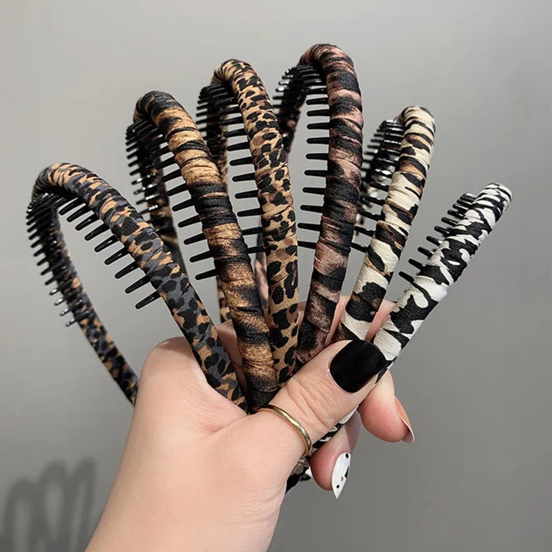 Panthera Headband with Teeth 