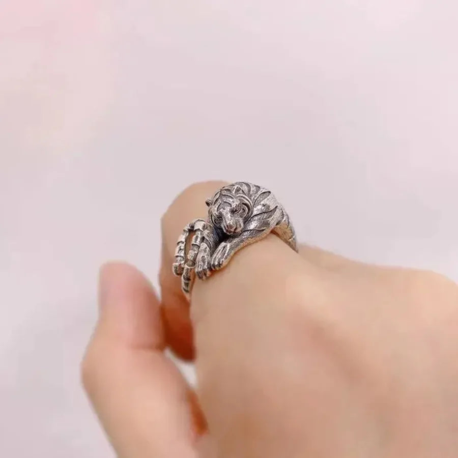 Adjustable Tiger Ring